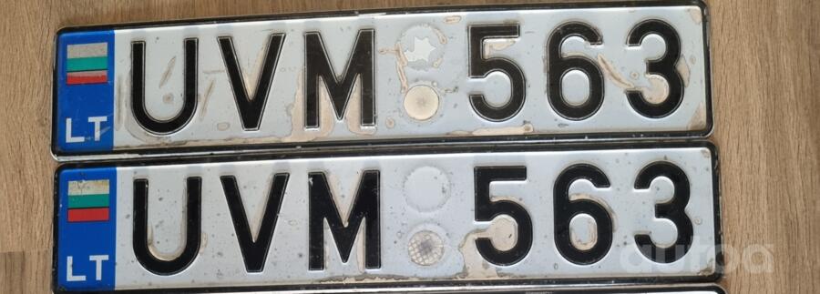 UVM563
