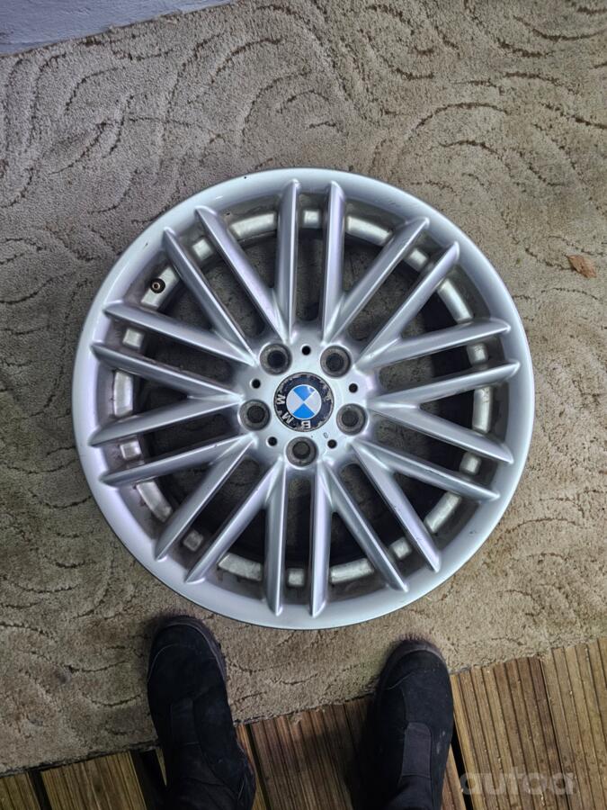 BMW, valuveljed