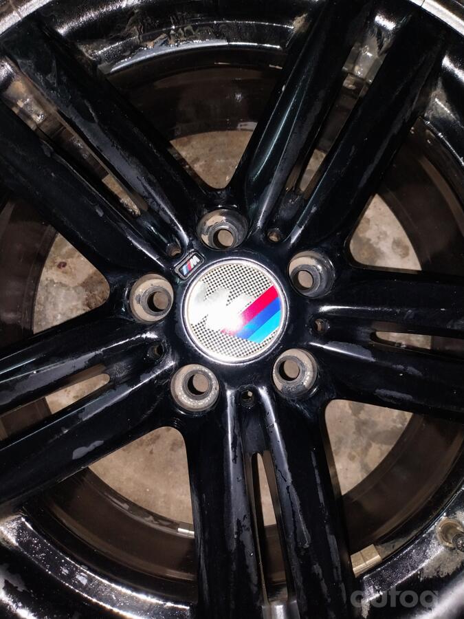 Bmw, valuveljed