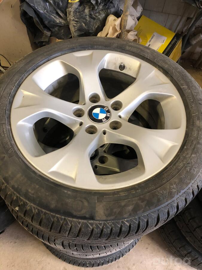 Bmw, valuveljed