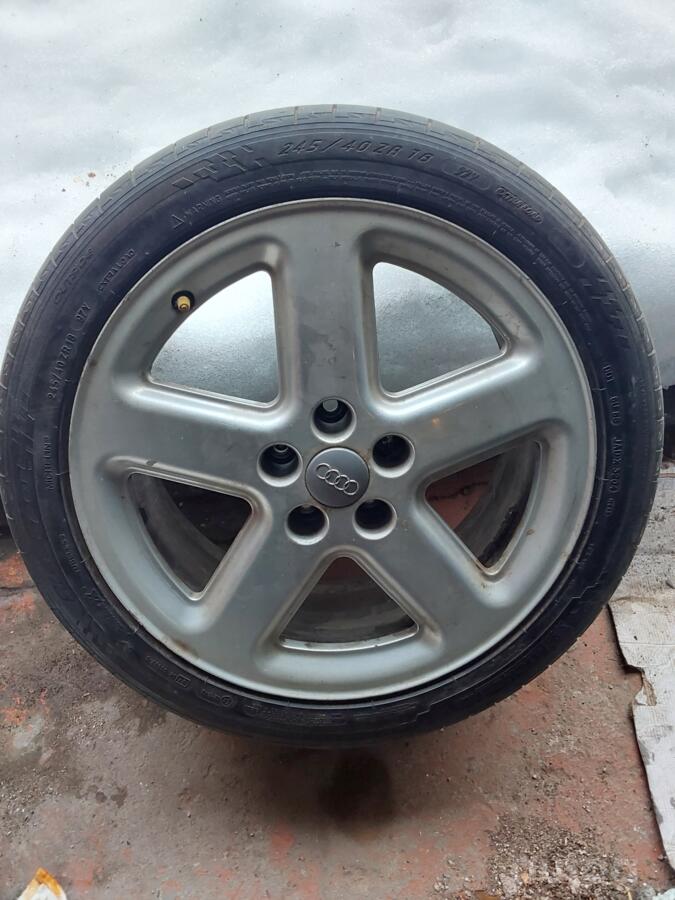 Audi, valuveljed