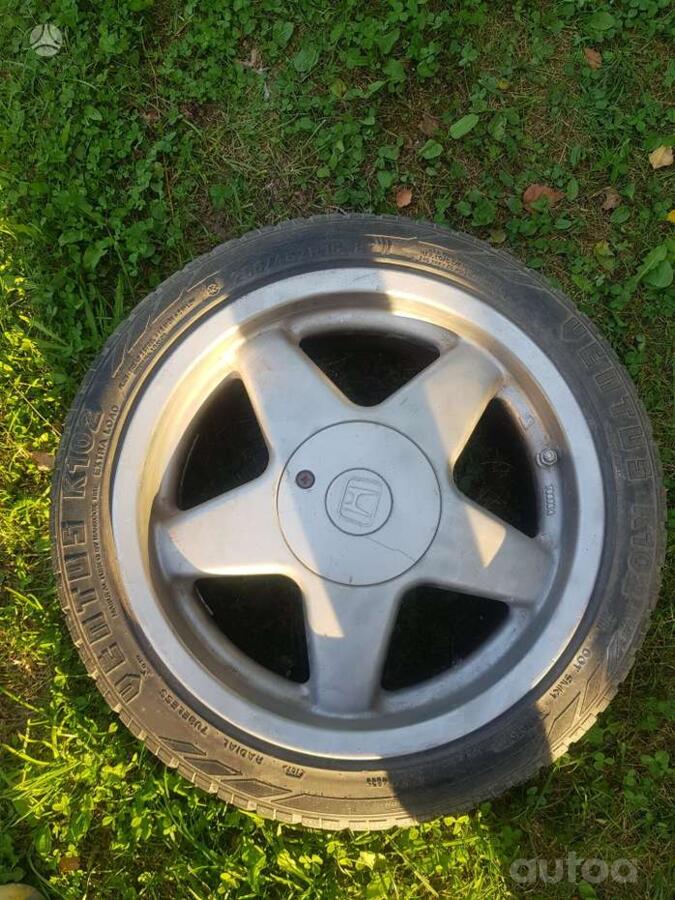 Honda, valuveljed
