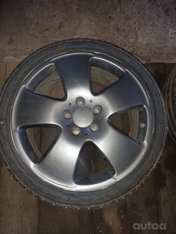 Audi, valuveljed