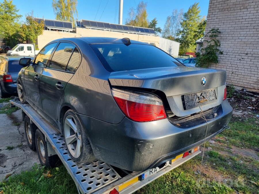 BMW, valuveljed