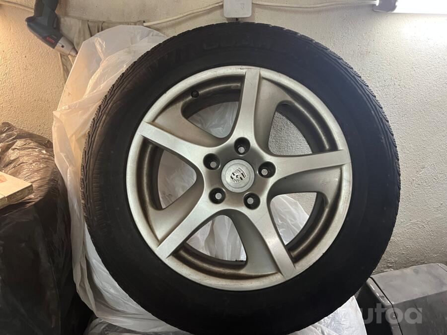 Porsche, valuveljed
