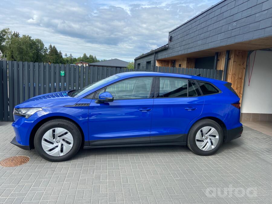 Skoda, terasest stantsitud
