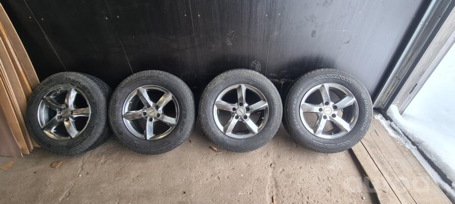 Toyota, valuveljed