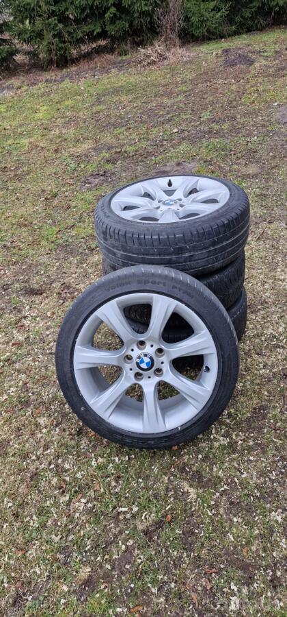 Bmw, valuveljed