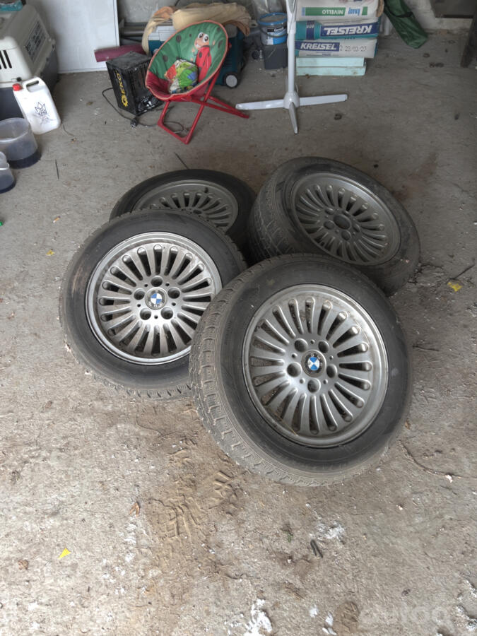 BMW, valuveljed