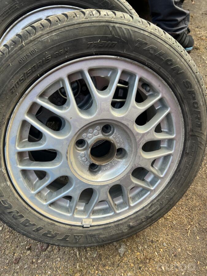 BBS, valuveljed