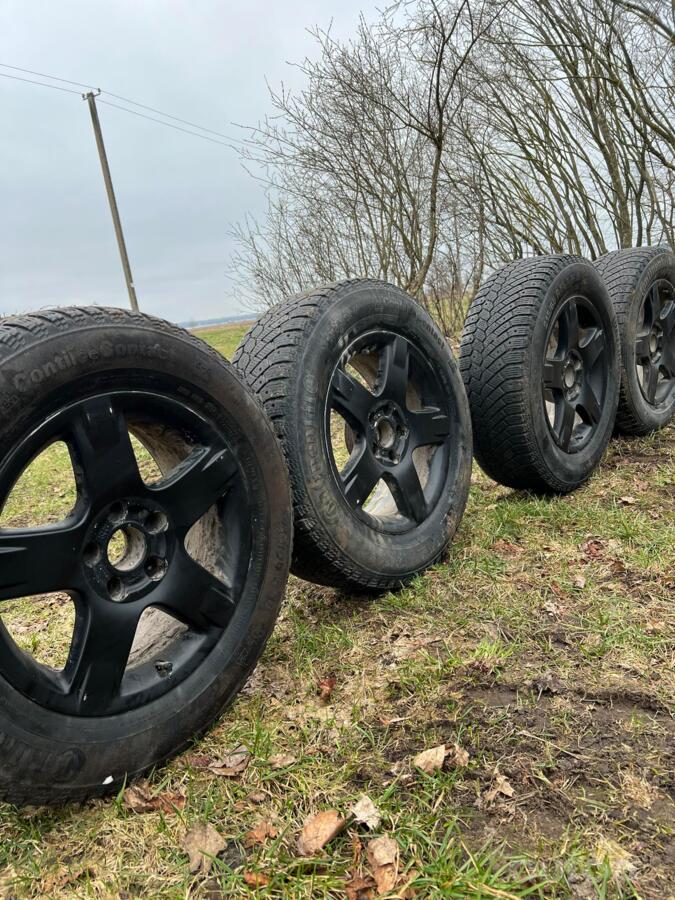 AUDI, valuveljed