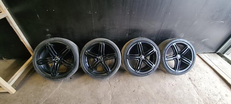 Ronal Audi, valuveljed