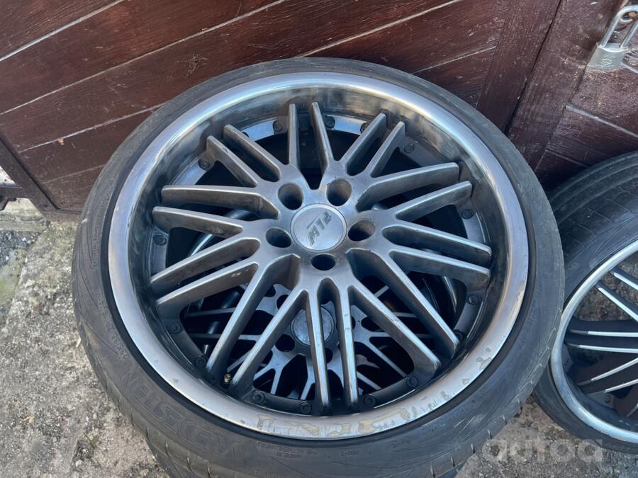 Audi, valuveljed