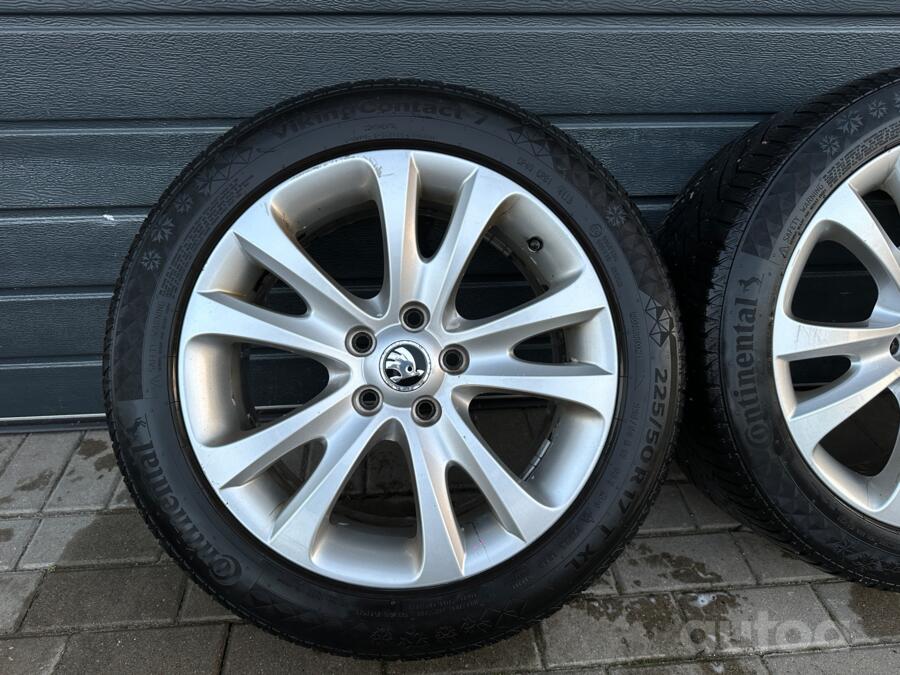 SKODA, valuveljed