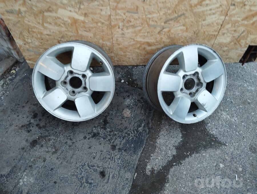 Jeep, valuveljed