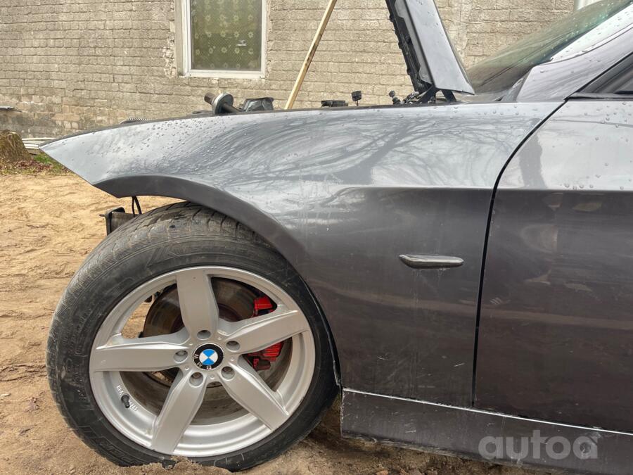Bmw, valuveljed