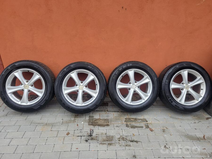 Kia, valuveljed