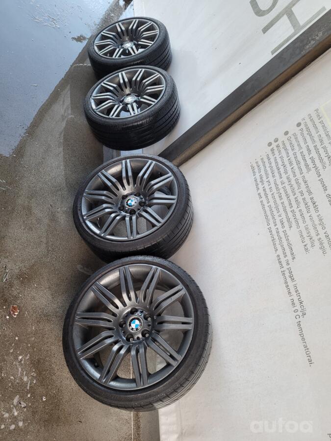 Bmw, valuveljed