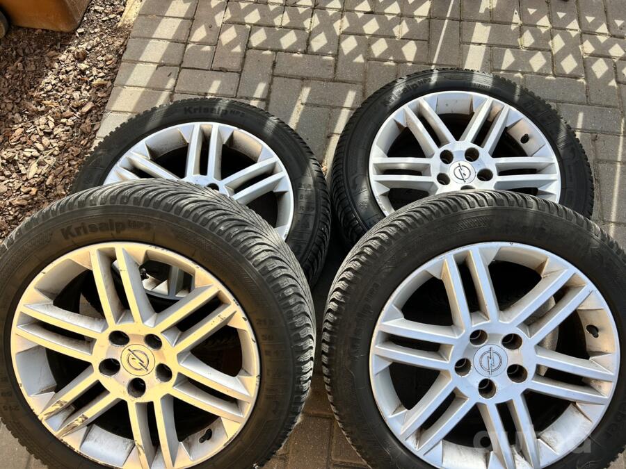Opel, valuveljed