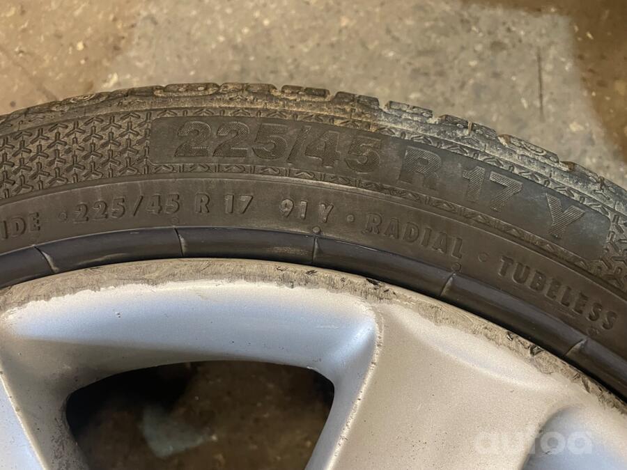 BMW, valuveljed