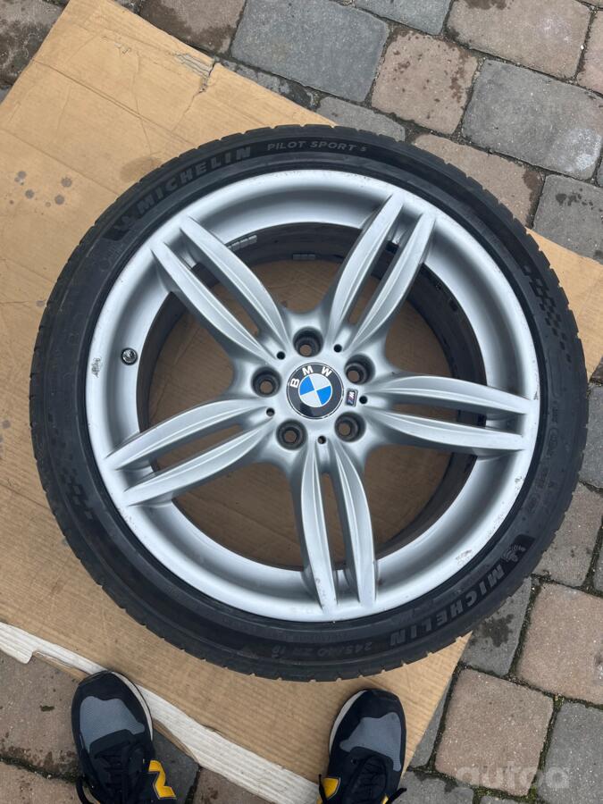 BMW, valuveljed