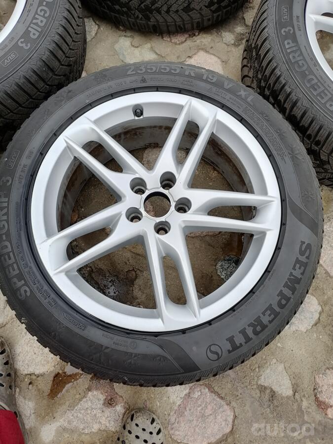 Audi, valuveljed