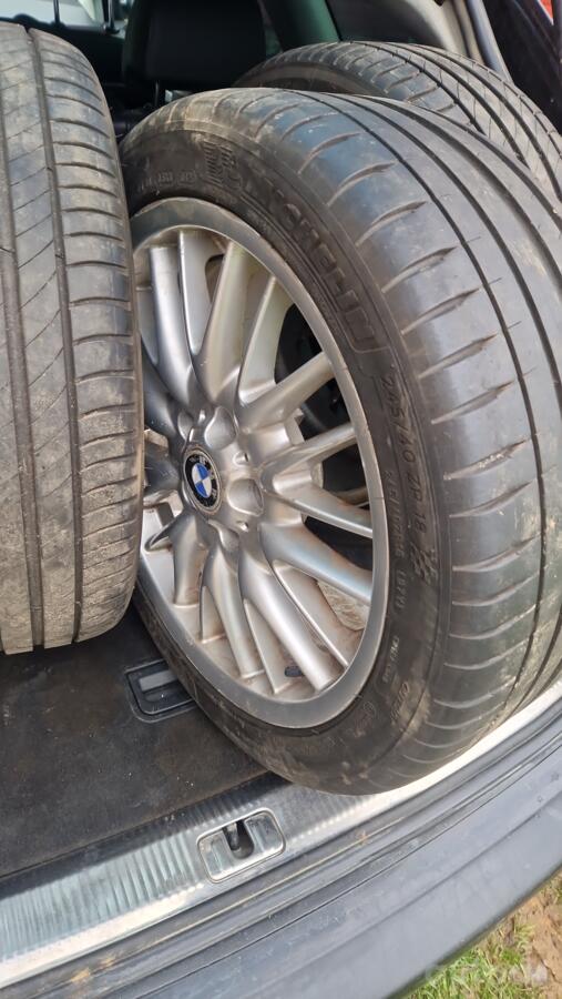 BMW, valuveljed
