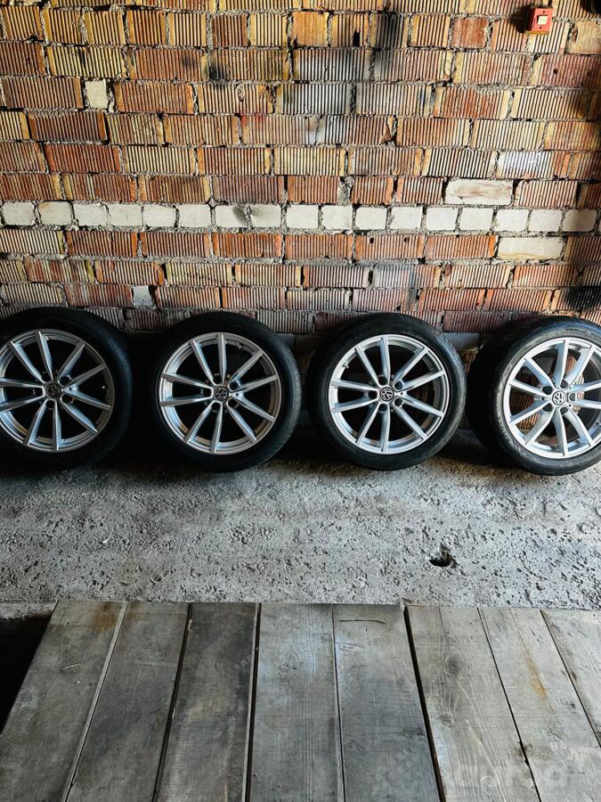 Bmw, valuveljed