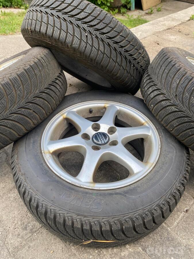 Volvo, valuveljed