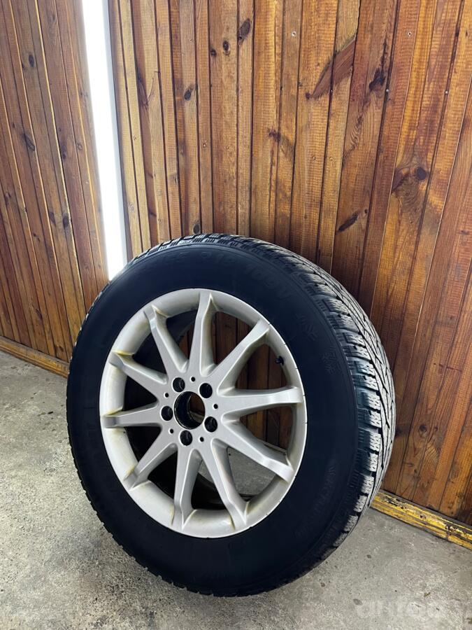 Mercedes benz, valuveljed