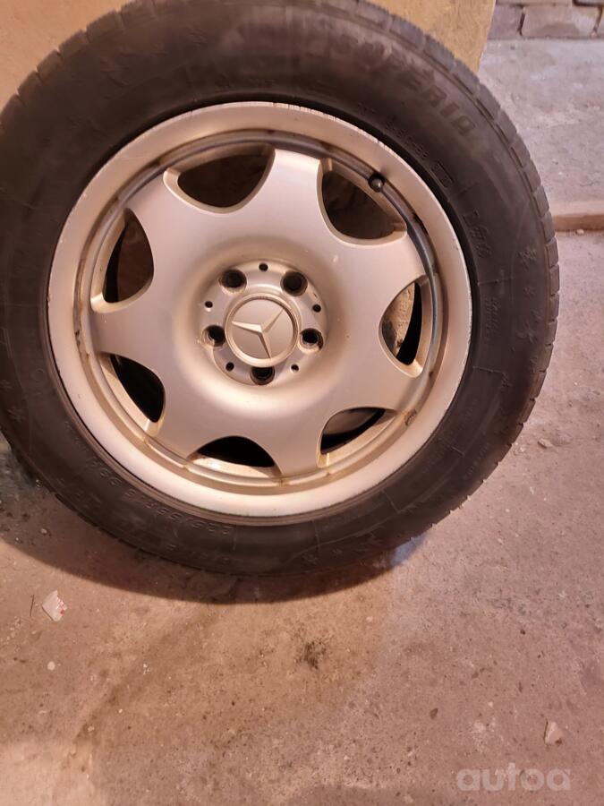 Mercedes, valuveljed