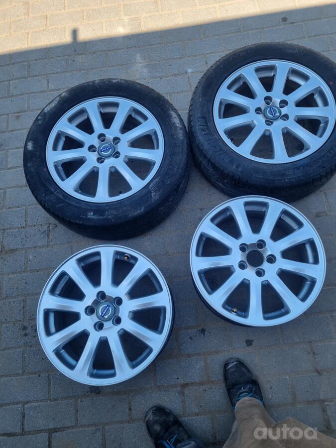 Volvo, valuveljed