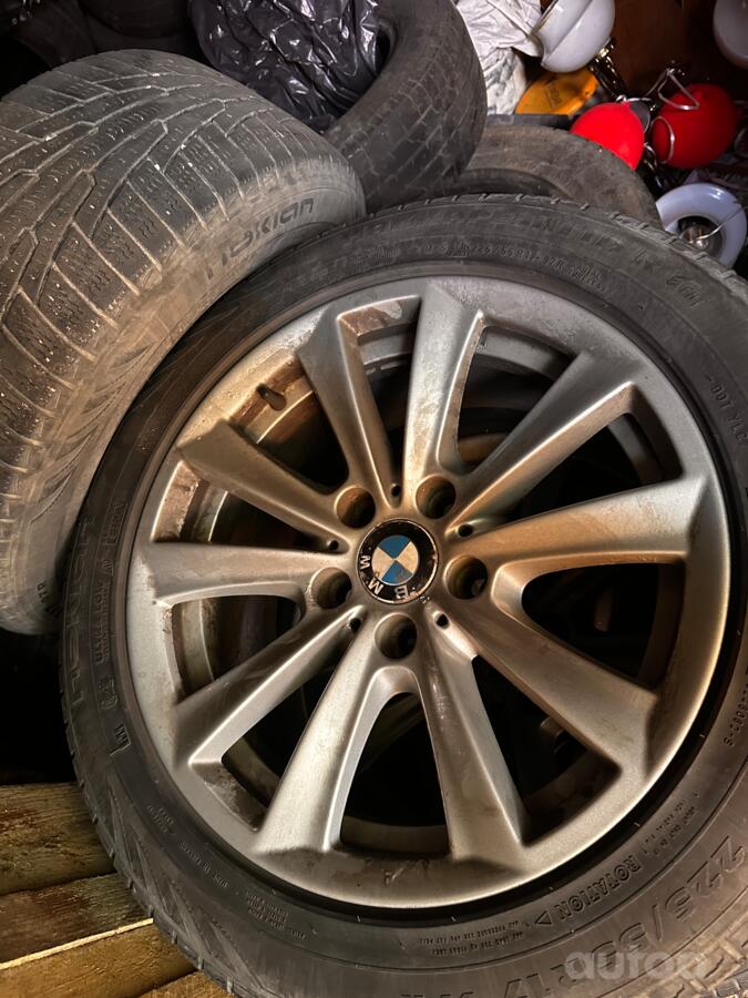 Bmw, valuveljed