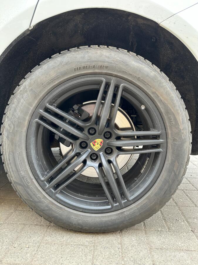 Porsche, valuveljed