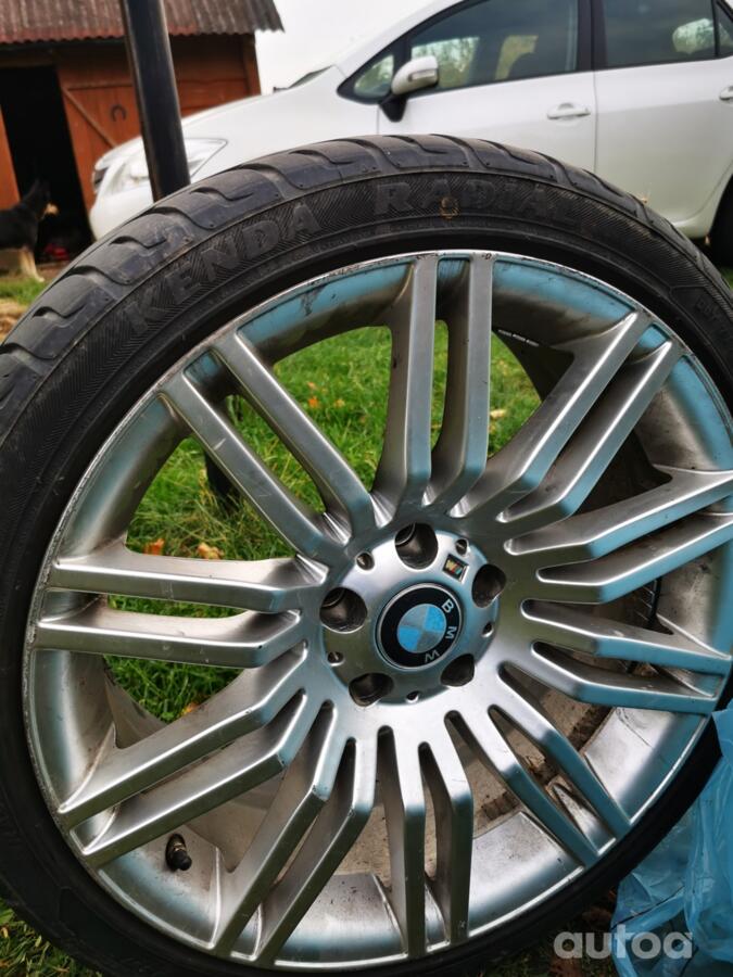 Bmw, valuveljed