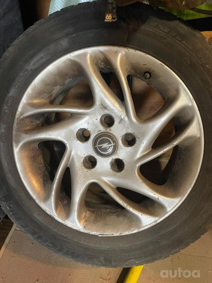Opel, valuveljed
