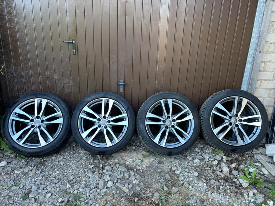 Audi, valuveljed