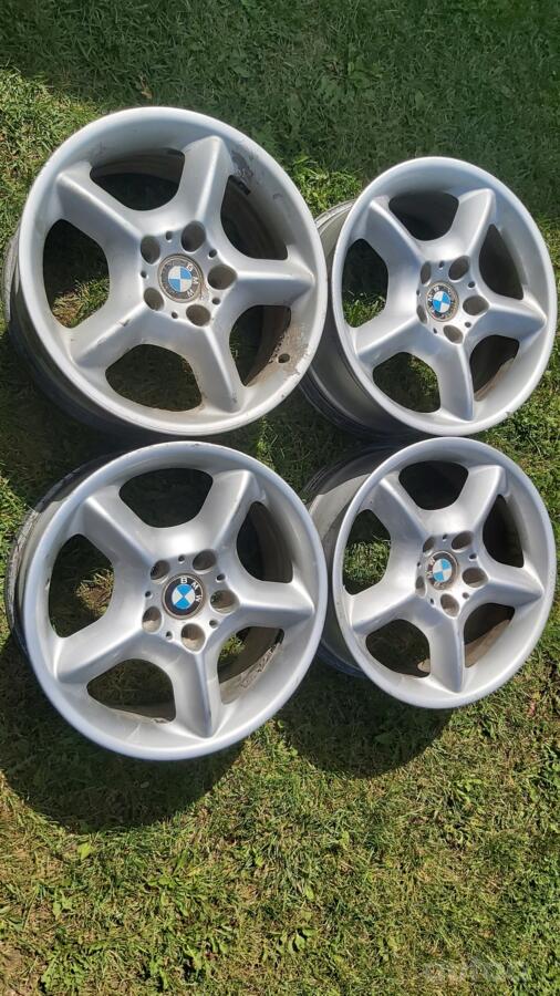 BMW, valuveljed