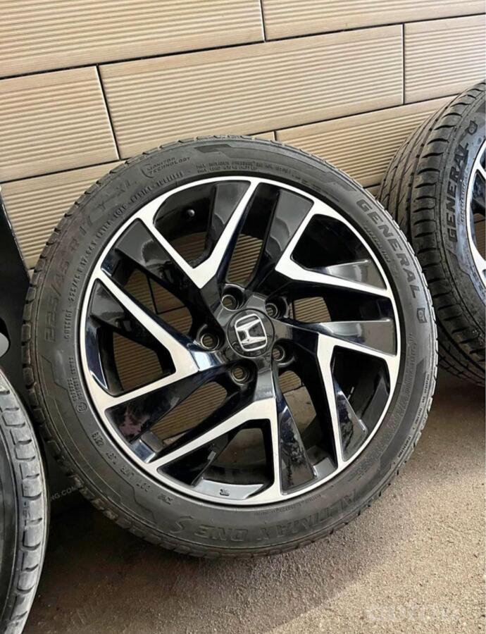 Honda, valuveljed