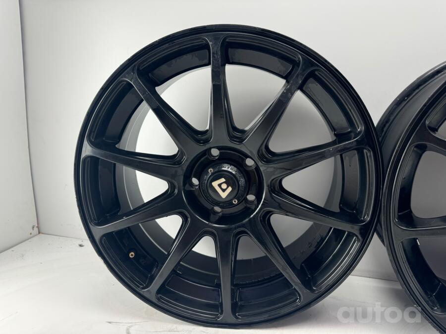 Motegi Racing, valuveljed