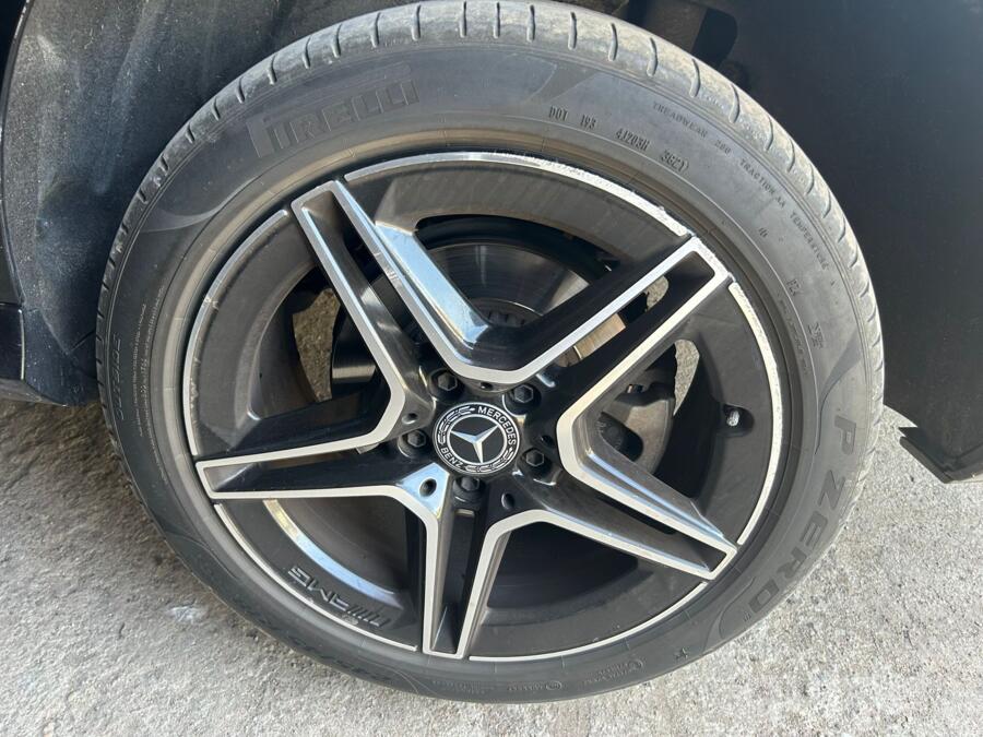 Mersedes benz, valuveljed