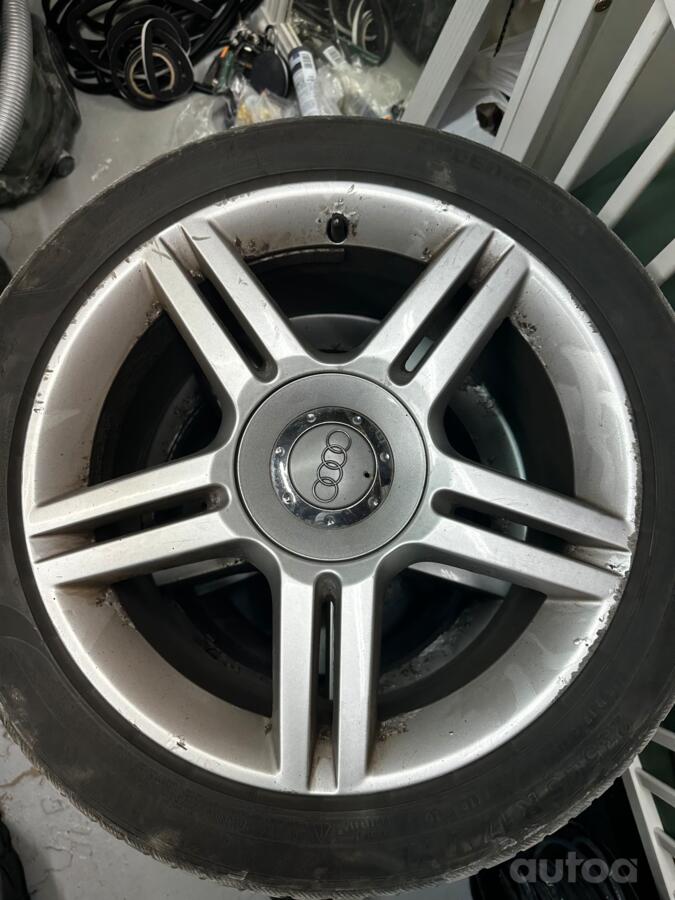 Audi, valuveljed