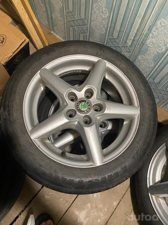Skoda, valuveljed
