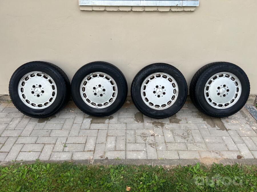 Mercedes, valuveljed