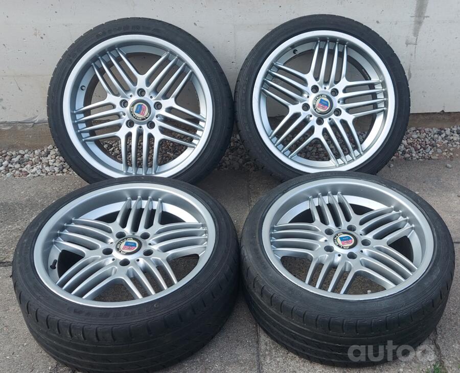 Alpina reps, valuveljed