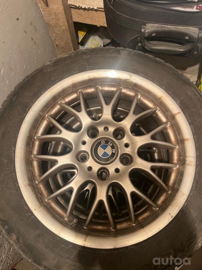 BMW, valuveljed