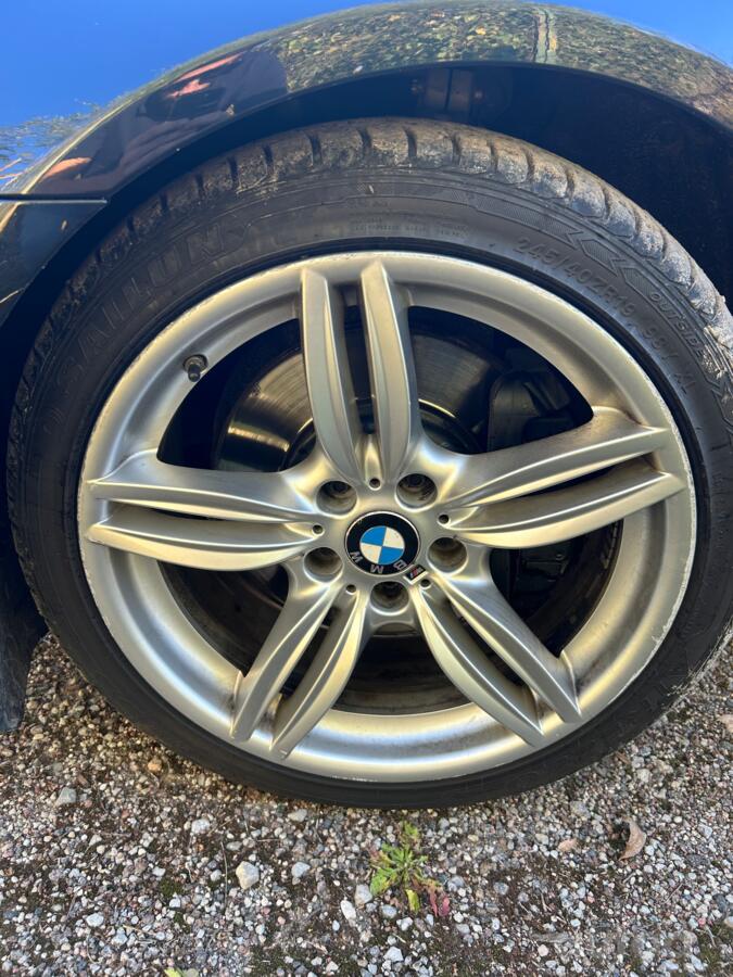 BMW, valuveljed