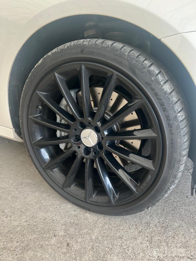 Mercedes benz, valuveljed