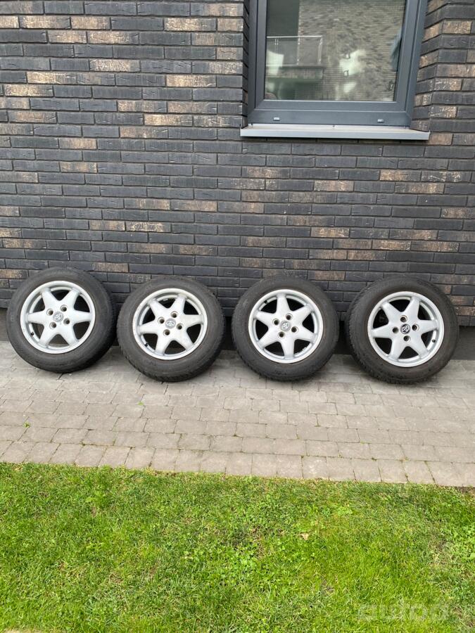 Toyota Yaris, valuveljed