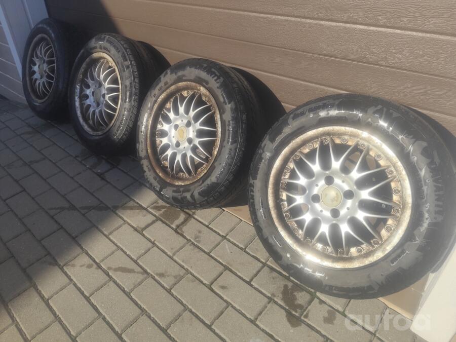 Muu, valuveljed